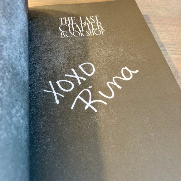 25 Last Chapter Bookshop Box ALL THE LIES/ALL THE TRUTHS Rina Kent Signed EUC - Picture 5 of 5